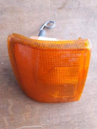 Bloc clignotant avant droit<br>Ford Fiesta Série 2