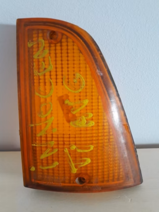 Cabochon clignotant avant gauche<br>Innocenti