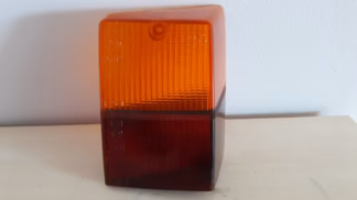 Cabochon feu arrière droit<BR>Mini