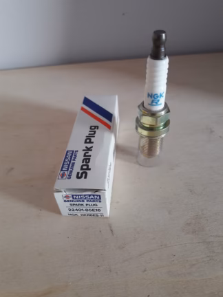 NGK Spark plugs<br>Réf BKR6ES-11