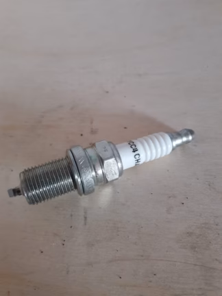 CHAMPION<br>Réf RC9YCC4