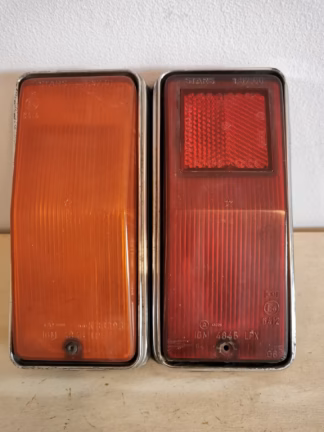 Bloc feu/clignotant arrière gauche<br>Fiat 125